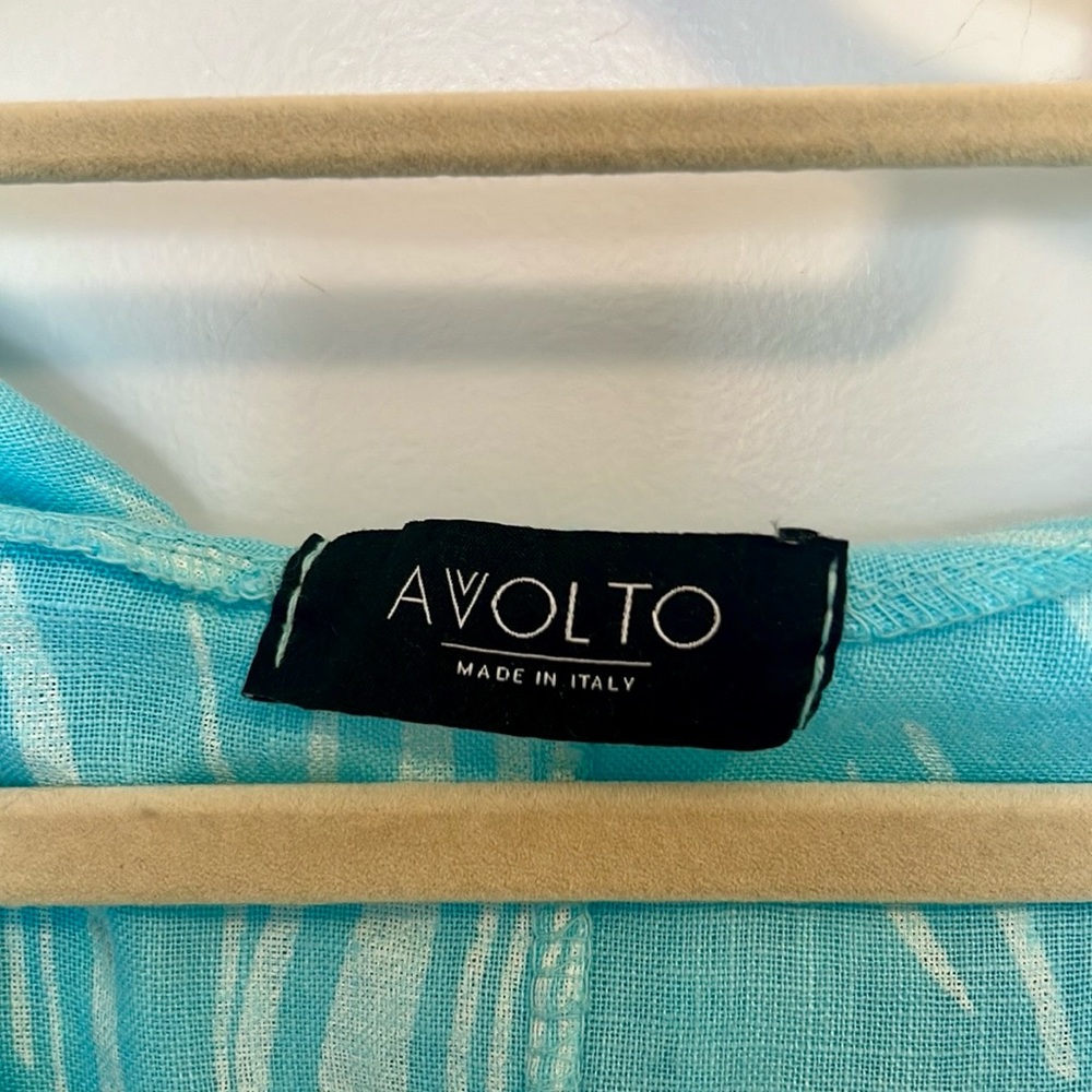 Avolto Turquoise Button-Up Linen Hooded Top - Picture 9 of 10